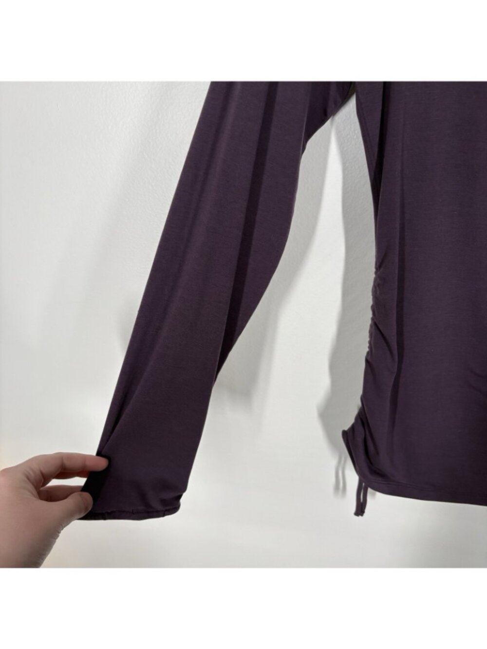 Athleta Women M Purple Encore Cinch Sides Long Sleeve Scoop Neck T-Shirt - Picture 6 of 12